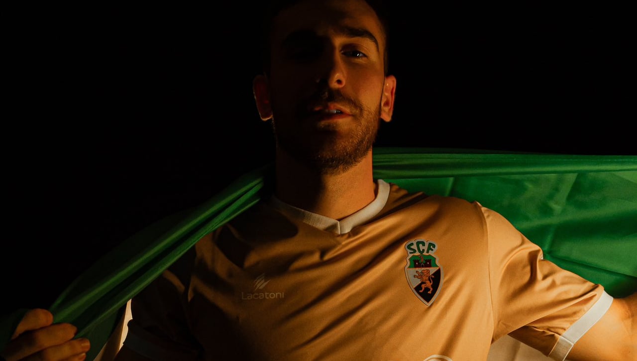 Movimientos en el lateral derecho del Betis: salen Fran Delgado y Montoya, entra Bellerín 