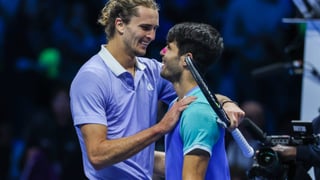 Zverev da la patada a Alcaraz y apuesta por Sinner