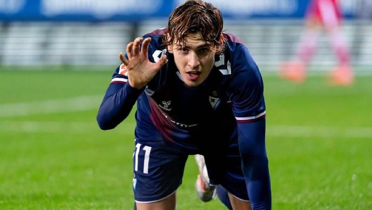 Jorge Pascual amenaza al Almería