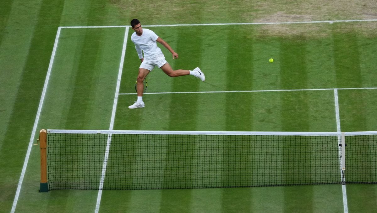 Un intratable Sinner pospone el sueño de Alcaraz en Wimbledon 