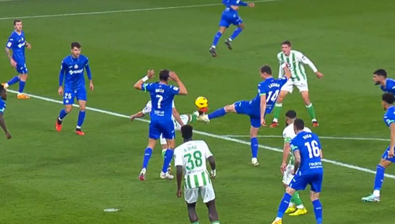 El audio del VAR del penalti a favor del Betis contra el Getafe