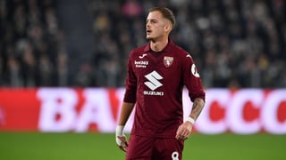 Se cubre las espaldas con Ivan Ilic por Altimira... y Amrabat