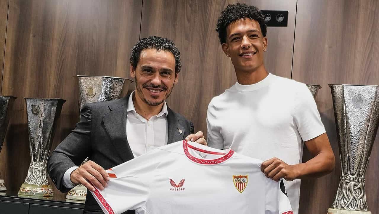 Otra salida en marcha en el Sevilla: ofertas de España y el extranjero