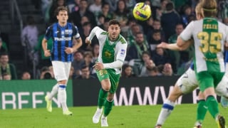La despedida del Betis a Camarasa: "Te mereces lo mejor"