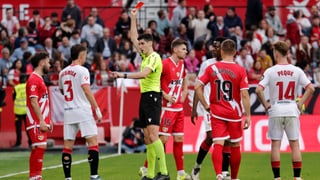 El audio del VAR en la expulsión que 'provocó' Isaac Romero