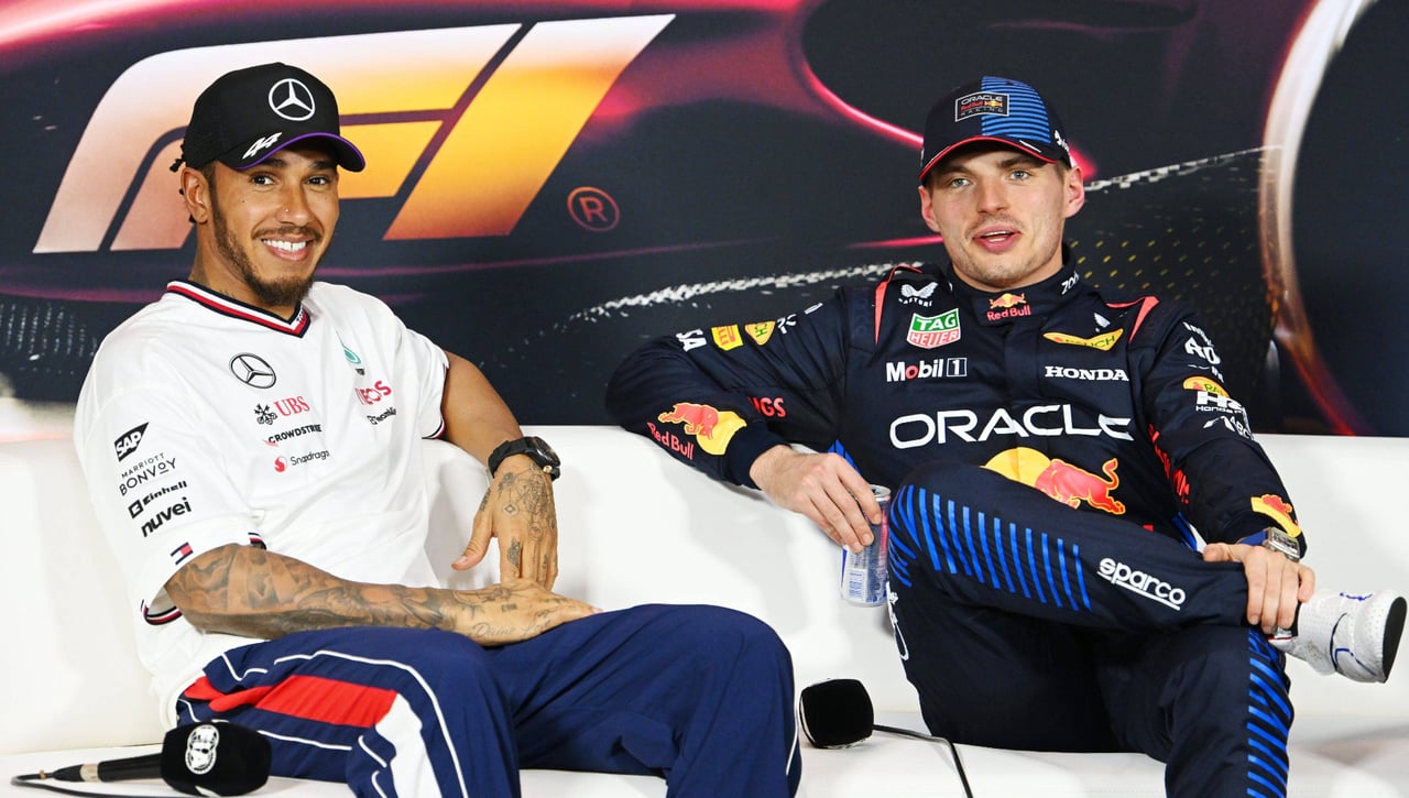 Mercedes 'ata' a Verstappen