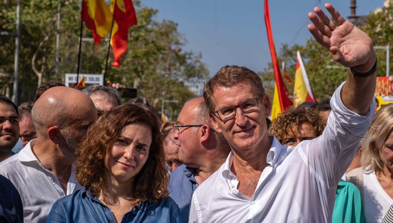 Manifestación Domingo 12 de Noviembre contra la amnistía - Horarios y recorridos en Madrid, Sevilla, Valencia, Málaga, Murcia y más ciudades