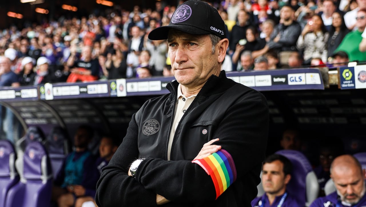 Philippe Montanier, despedido al irse de vacaciones