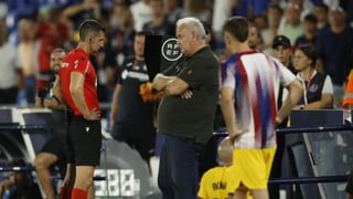 El árbitro del Real Madrid - Barcelona: de la rajada de Xavi y el penalti a Savinho a su primer Clásico 