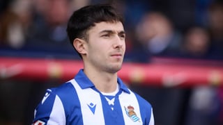 Zubimendi echa la vista atrás