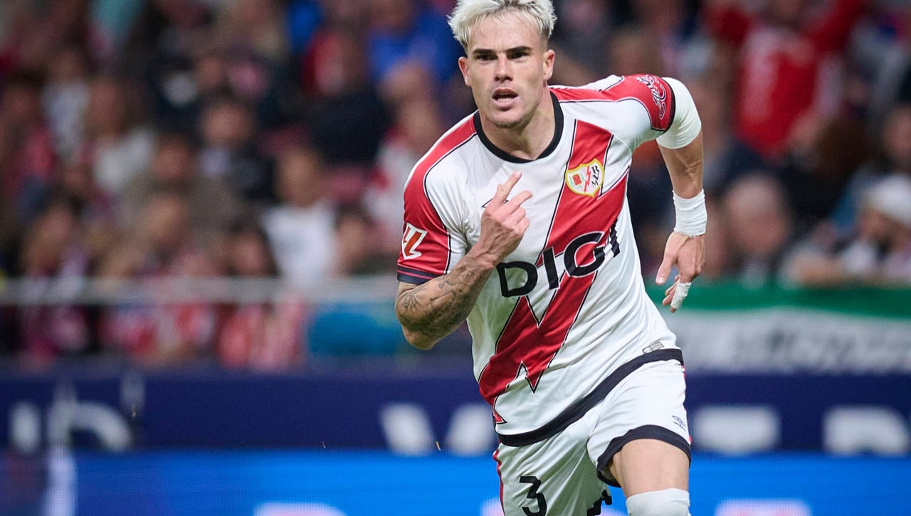 Pep Chavarría acabó expulsado y será baja ante el Lech Poznan