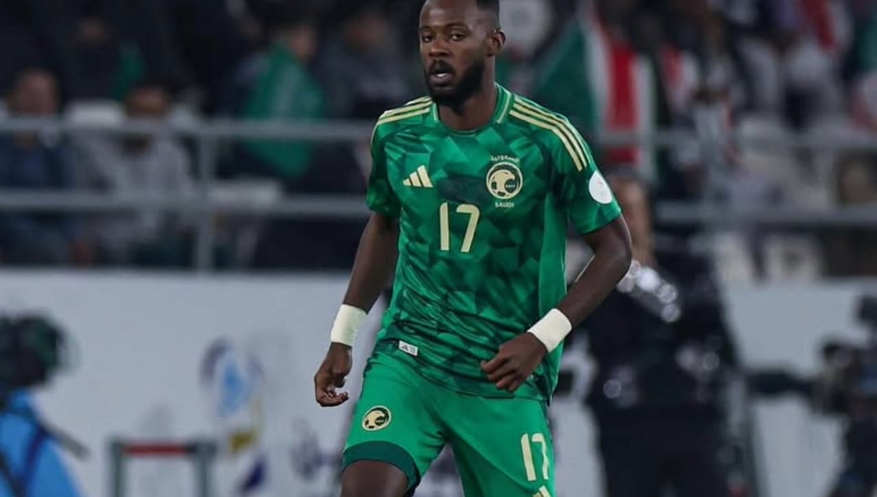 La primera incorporación del Alavés, al caer