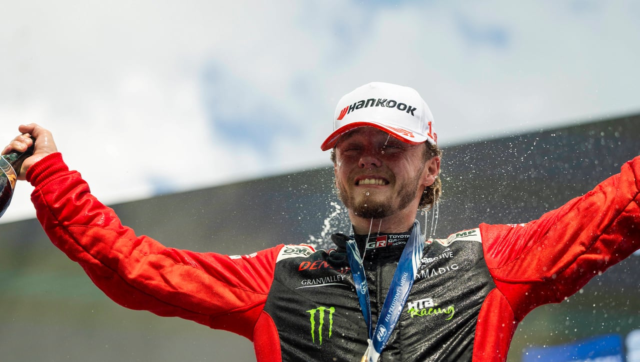 El hijo de una leyenda da la campanada en el Rally de Estonia