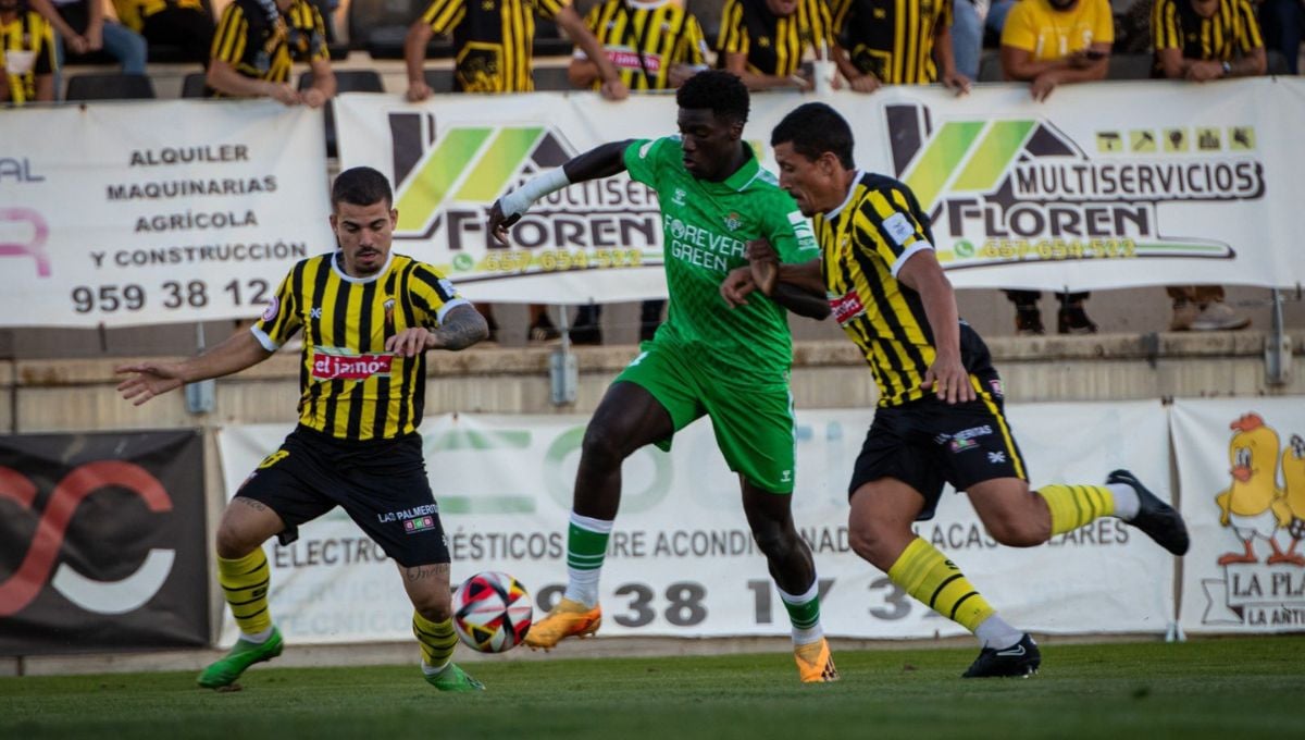 El Betis Deportivo, fiel a su 'media inglesa' (1-1)