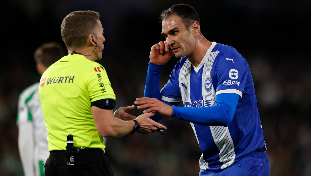 La Federación aclara el acierto de Hernández Hernández, pero no sus fallos contra el Betis