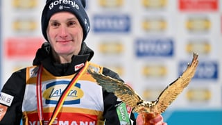 Dos hermanos, un mismo trono: Domen Prevc hace historia en el Cuatro Trampolines