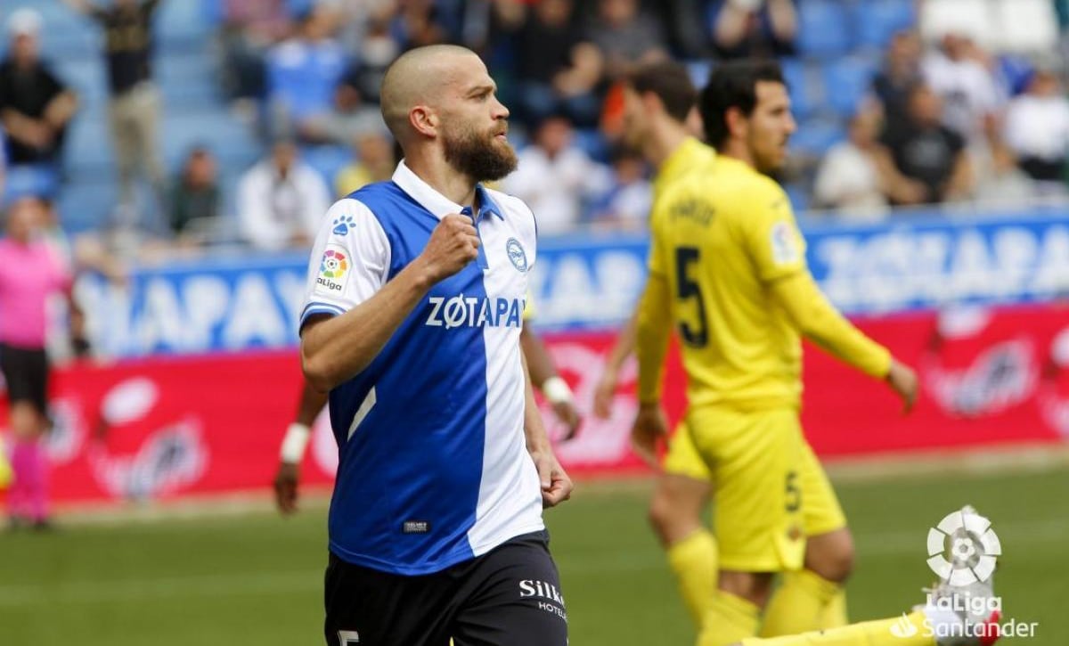 El futuro de Víctor Laguardia a escasos días del cierre de mercado