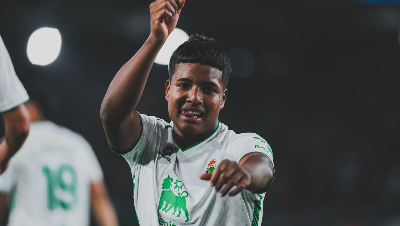 Jeremy Arévalo, en el escaparate del Racing de Santander