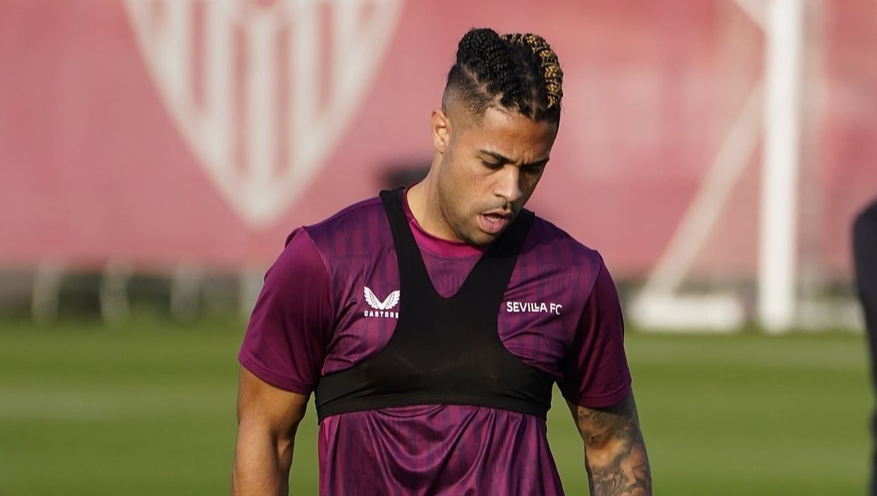 Quique ultima movimientos para la 'final' ante Osasuna