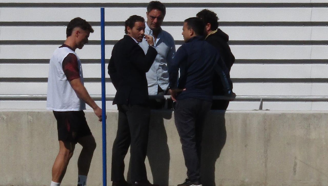 Cumbre con Del Nido en un entrenamiento con novedades