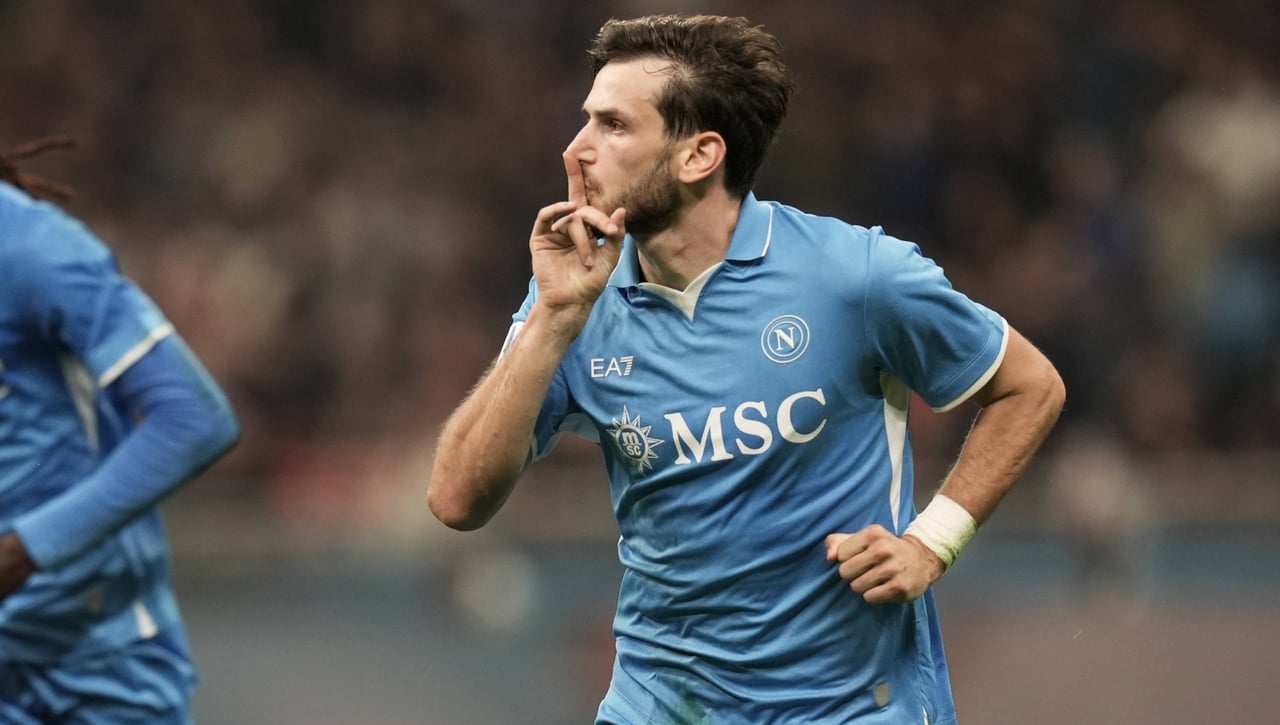 Contactos del Barça por Kvaratskhelia