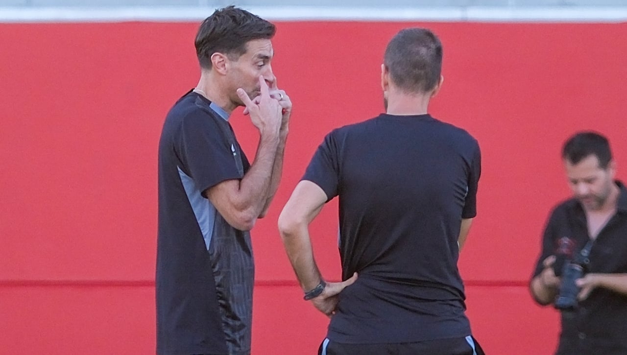 Sevilla - Real Madrid: la primera convocatoria de Diego Alonso, con cuatro llamativos descartes