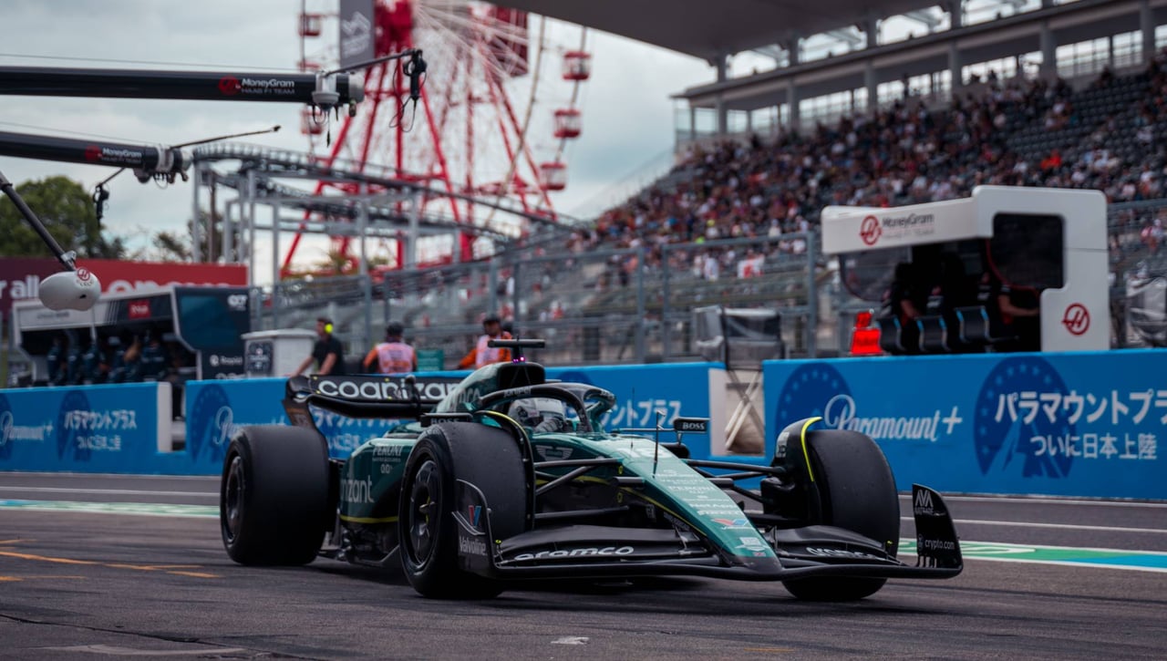 Libres 3 GP Japón F1: Verstappen sigue a lo suyo, McLaren sueña y a Carlos Sainz y Fernando Alonso se les complica