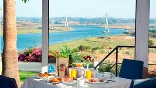 Los paradores más baratos de Andalucía para viajar en otoño