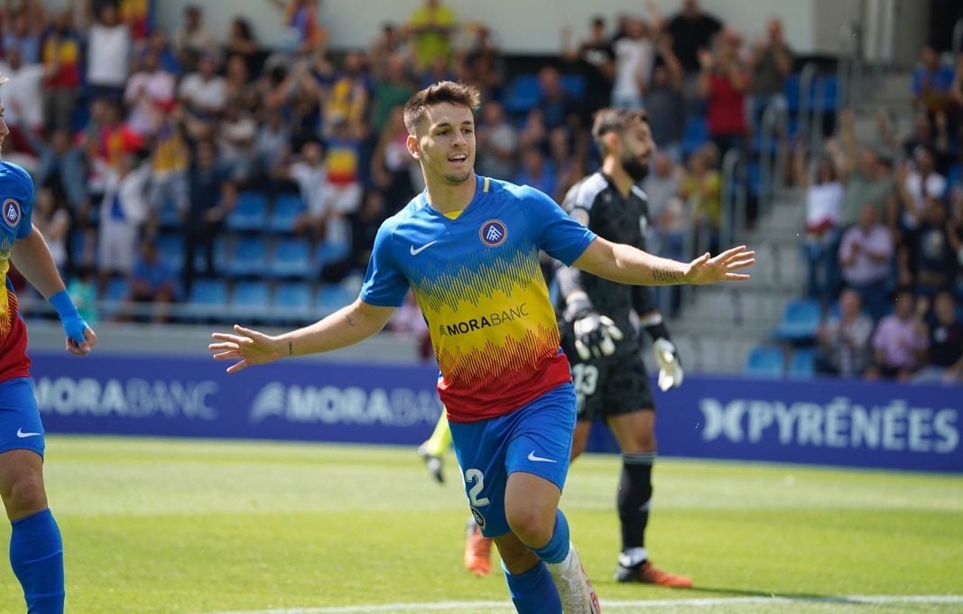Iván Gil, mediocentro del Andorra: "El partido contra el Espanyol será histórico para el club"