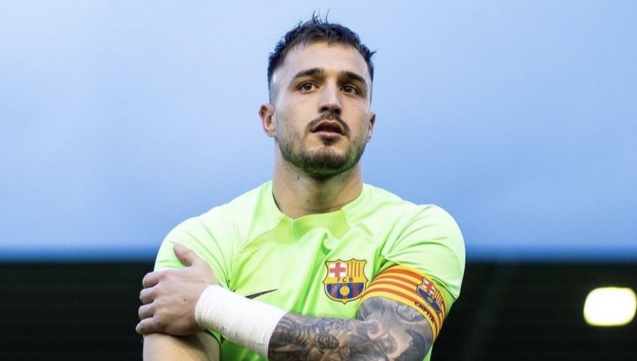 Arnau Tenas aplaza su decisión