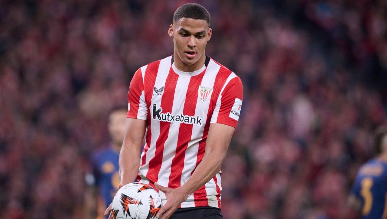 Maroan Sannadi la lía en Europa