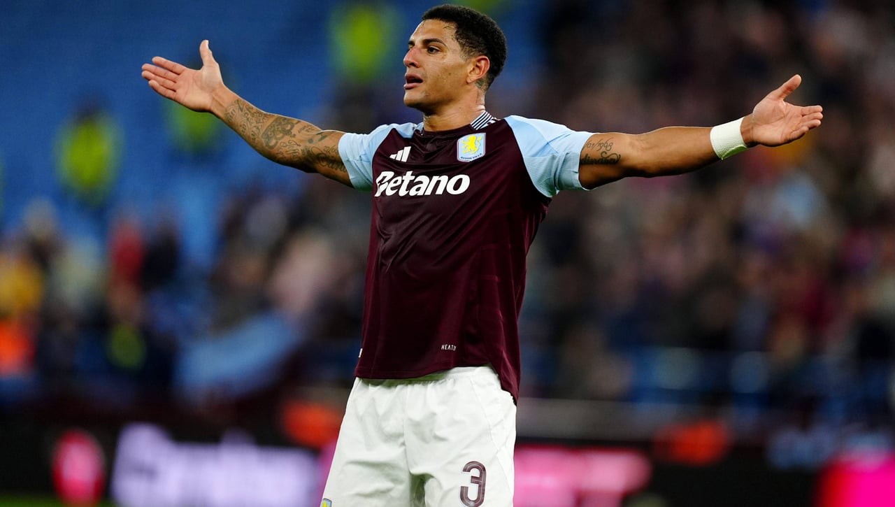 Diego Carlos condena a Unai Emery