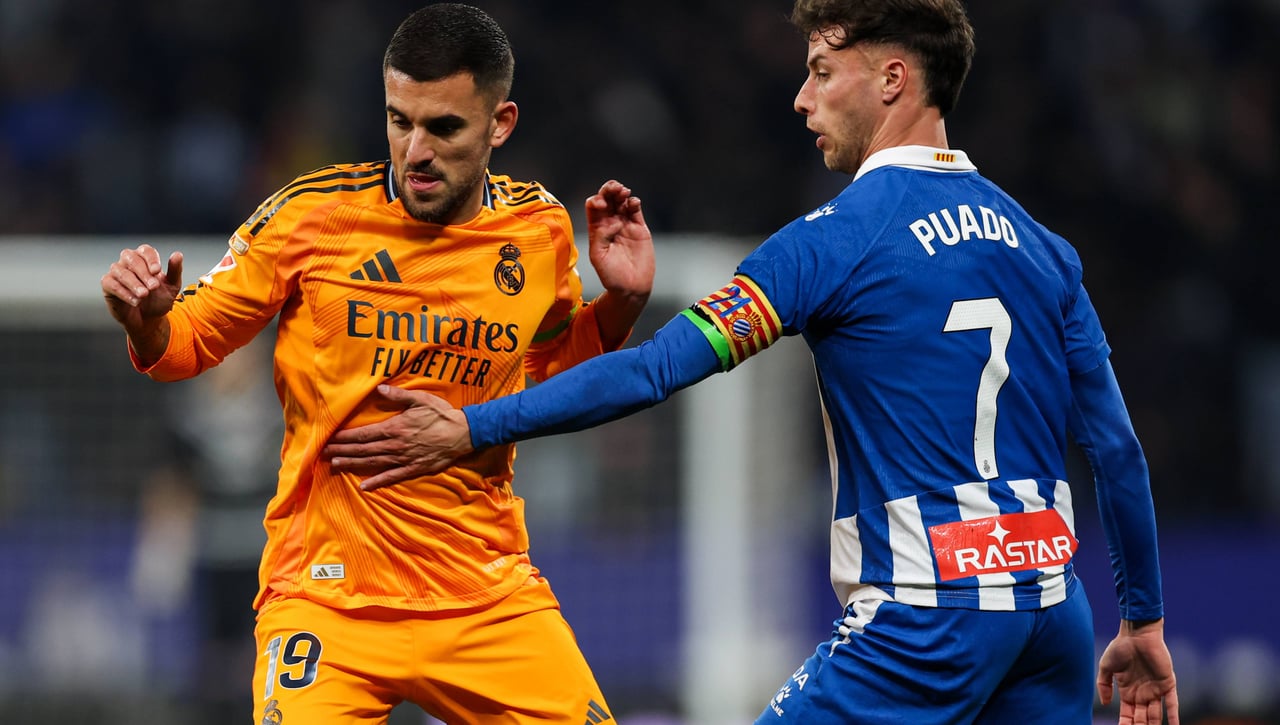 Quieren atar cuanto antes a Javi Puado