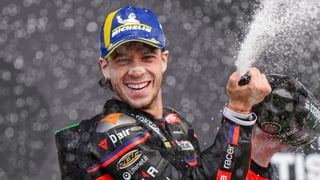 Bezzecchi acepta la realidad con Marc Márquez: “No sirve para considerarme a su nivel”
