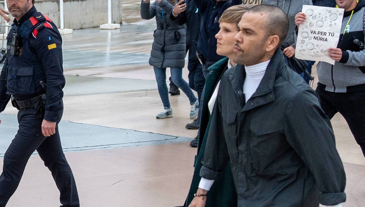 Así ha salido de la cárcel Dani Alves