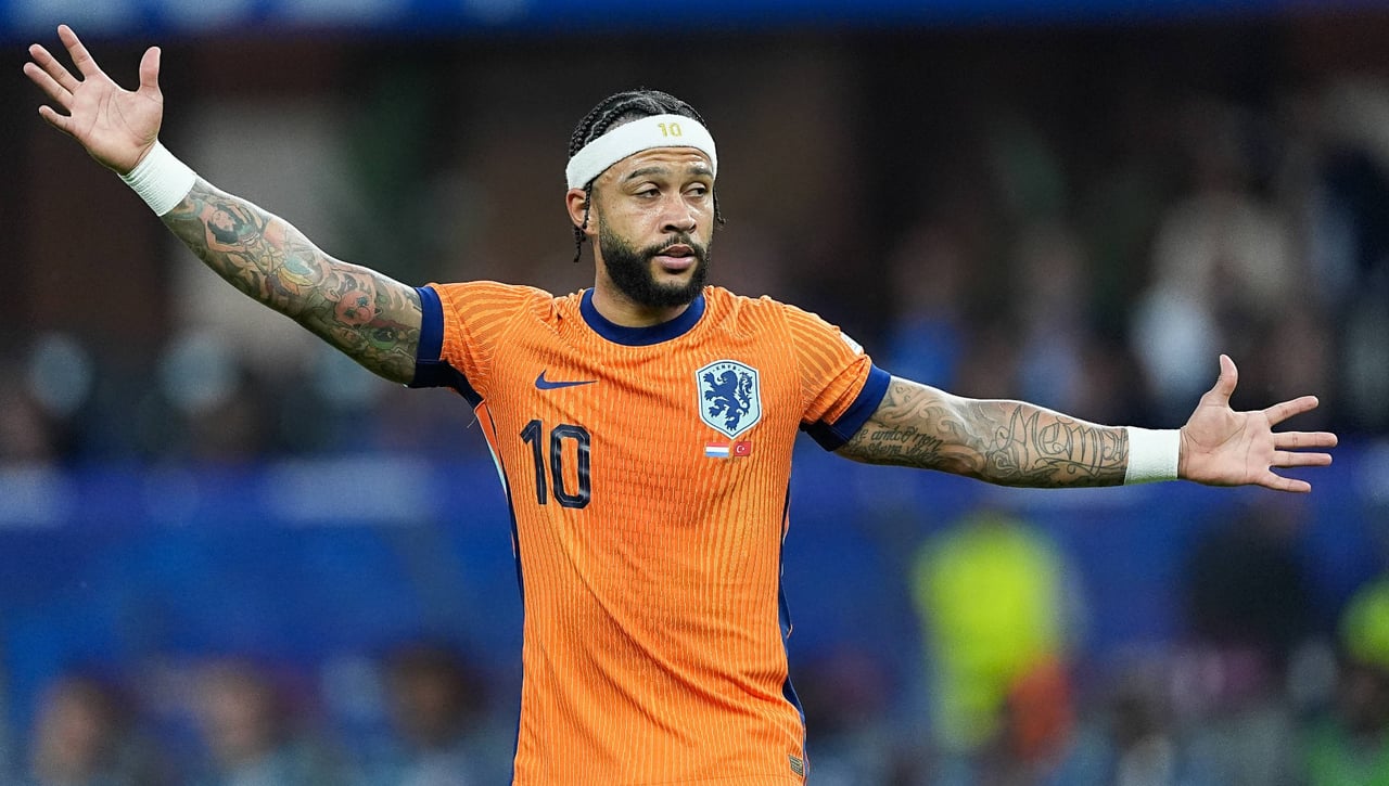 La llegada de Memphis Depay ya es oficial