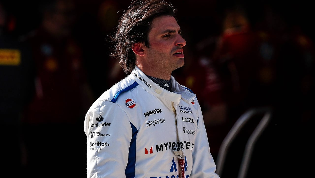 Carlos Sainz se lleva un golpe de realidad