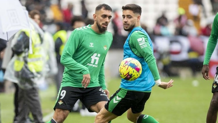 La lista del Betis para la Supercopa, sin Álex Moreno