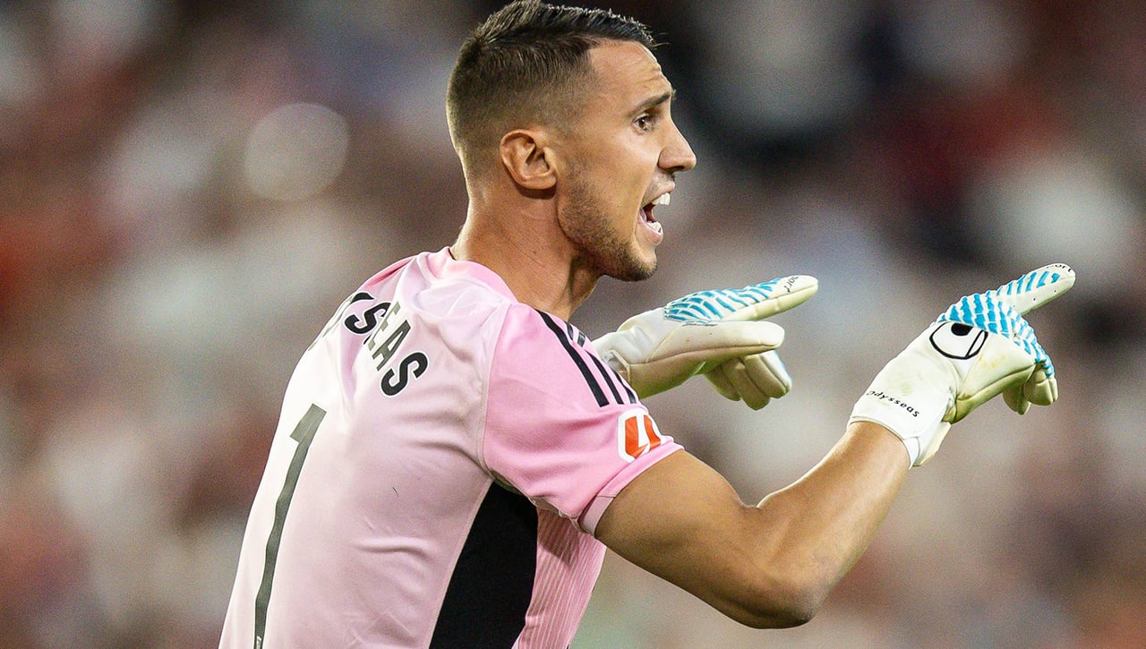 La letra pequeña del contrato de Vlachodimos y su intención en verano con el Sevilla