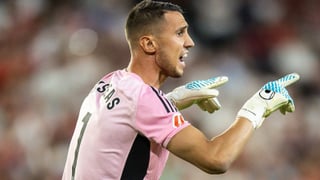 La letra pequeña del contrato de Vlachodimos y su intención en verano con el Sevilla