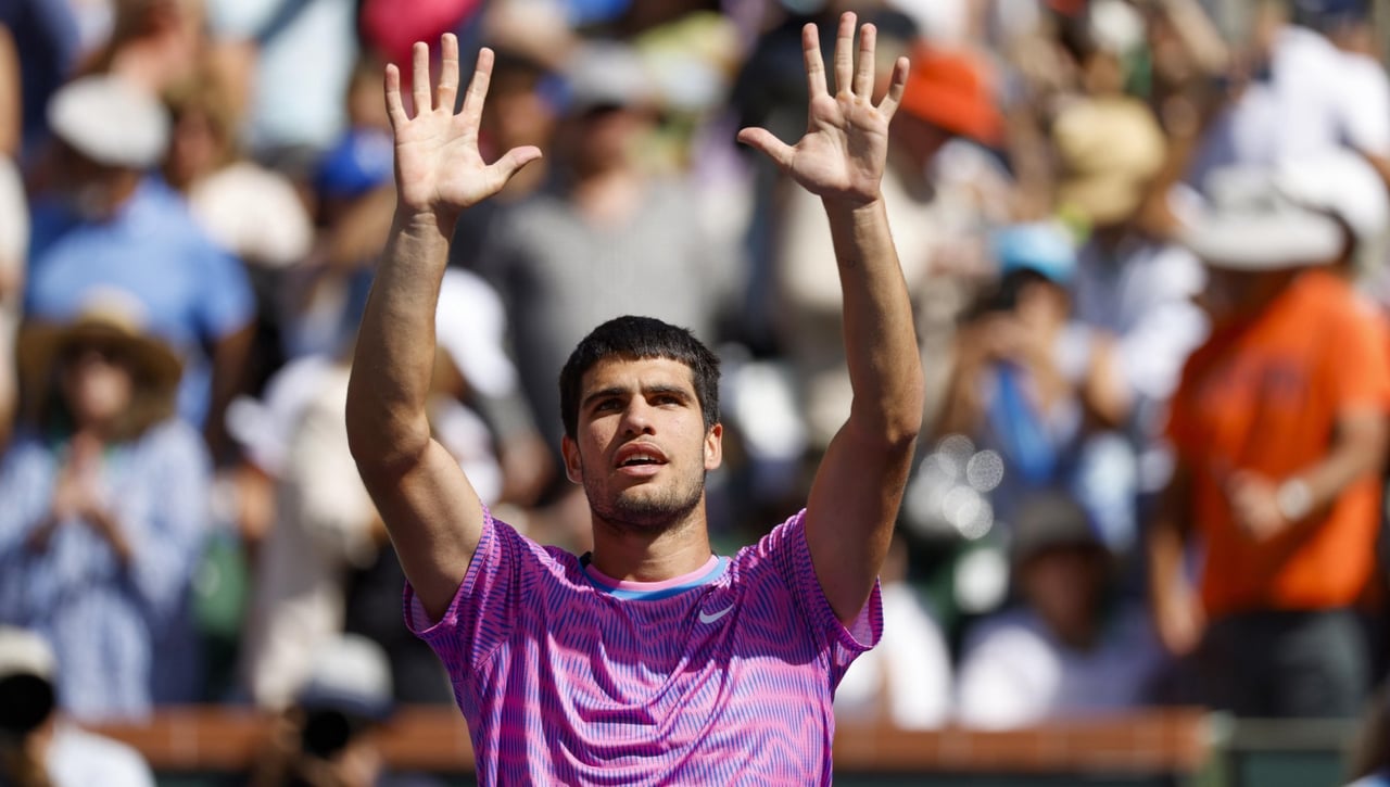 Alcaraz resuelve el misterio de la "N" en Indian Wells