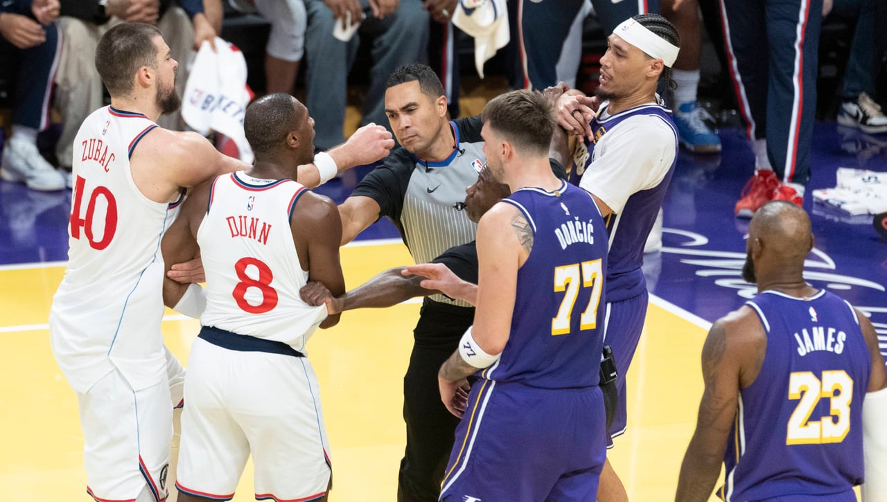 Luka Doncic la lía, deja claro quien reina en Los Angeles y deja un mensaje para los grandes favoritos: "Podemos ser muy peligrosos"