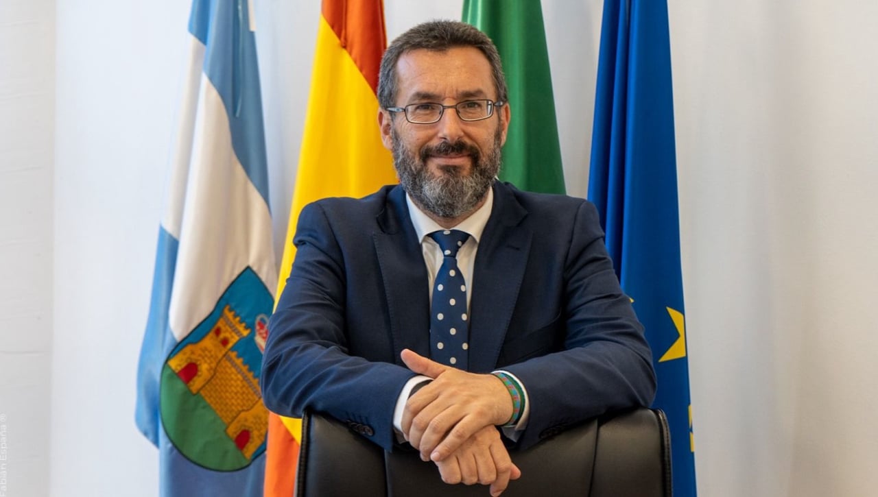 El alcalde de La Línea pide legalizar el hachís tras el asesinato de dos guardias civiles en Barbate 