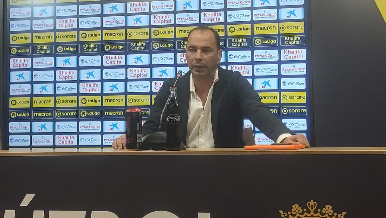 Jorge Cordero aclara el cierre de mercado del Cádiz y el futuro de Lucas Pérez