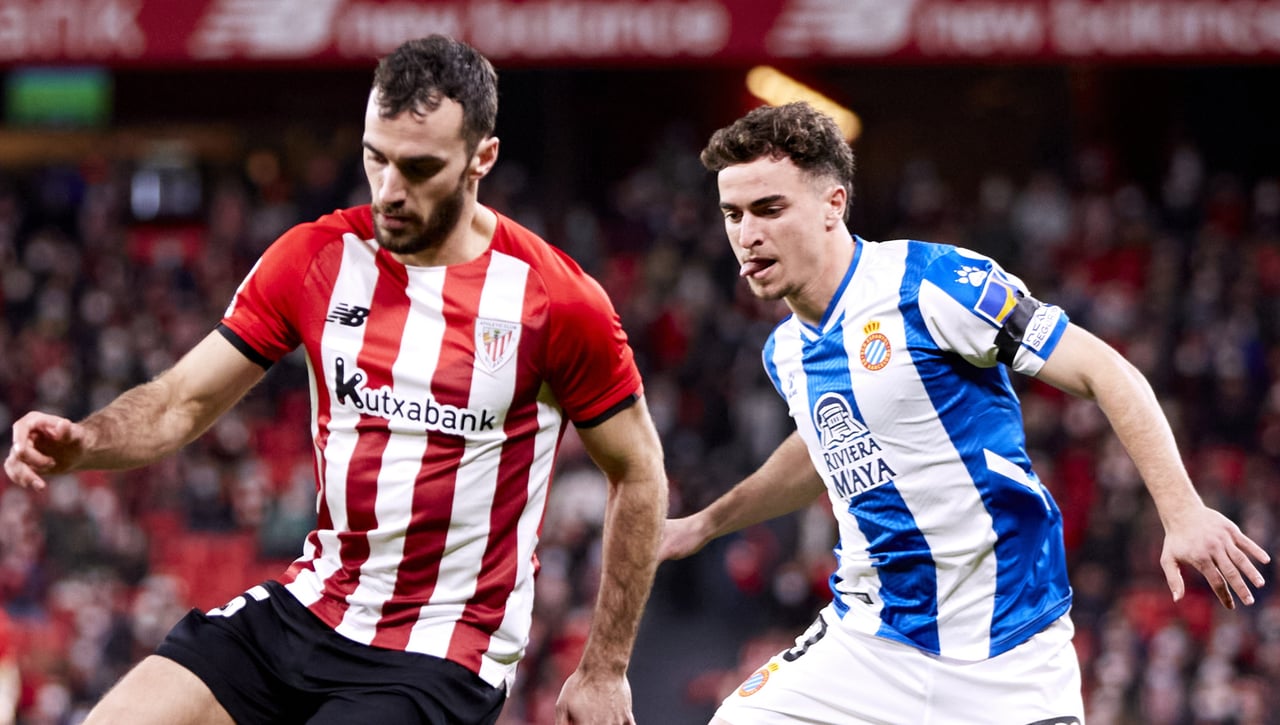 Se recrudece la carrera por hacerse con Adrià Pedrosa