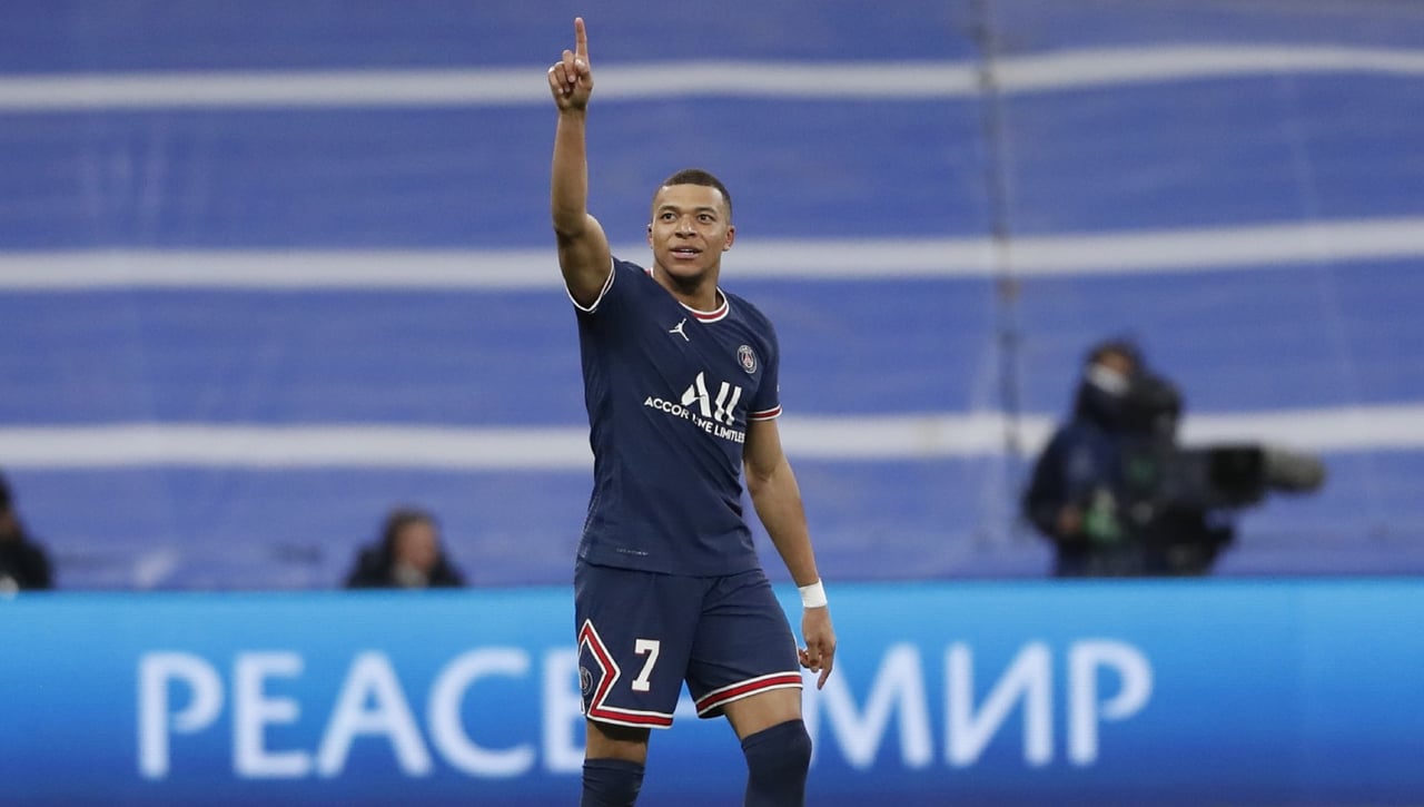 El PSG se gastó más de 600 millones en la renovación de Mbappé