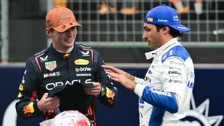Carlos Sainz y Verstappen sacan provecho de un accidentado sprint en Austin
