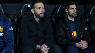 Corberán responde a las críticas: "No sentimos presión sino responsabilidad" 