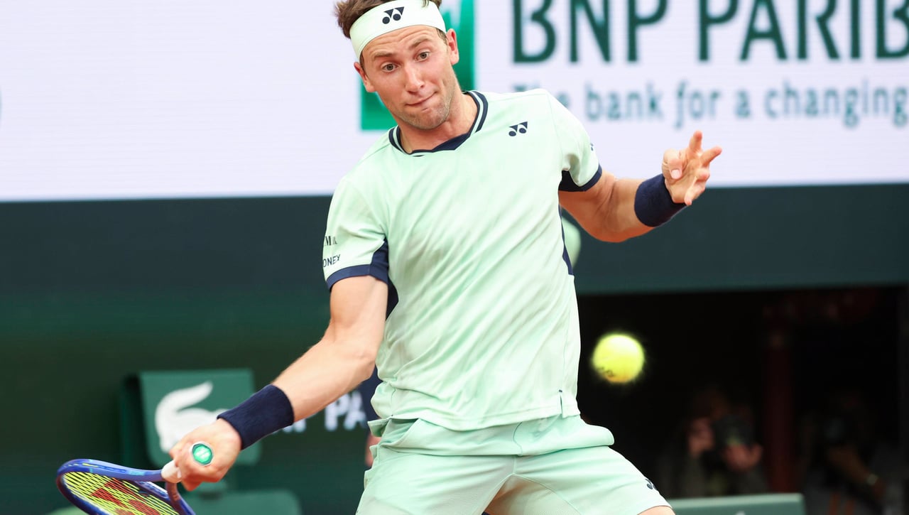 Batacazo de un campeón en Roland Garros que beneficia a Carlos Alcaraz