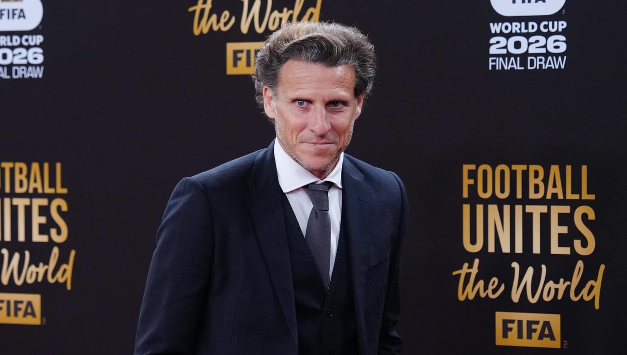 Diego Forlán, cauto con el Atlético en Champions: "Hay que esperar siempre a los cruces"